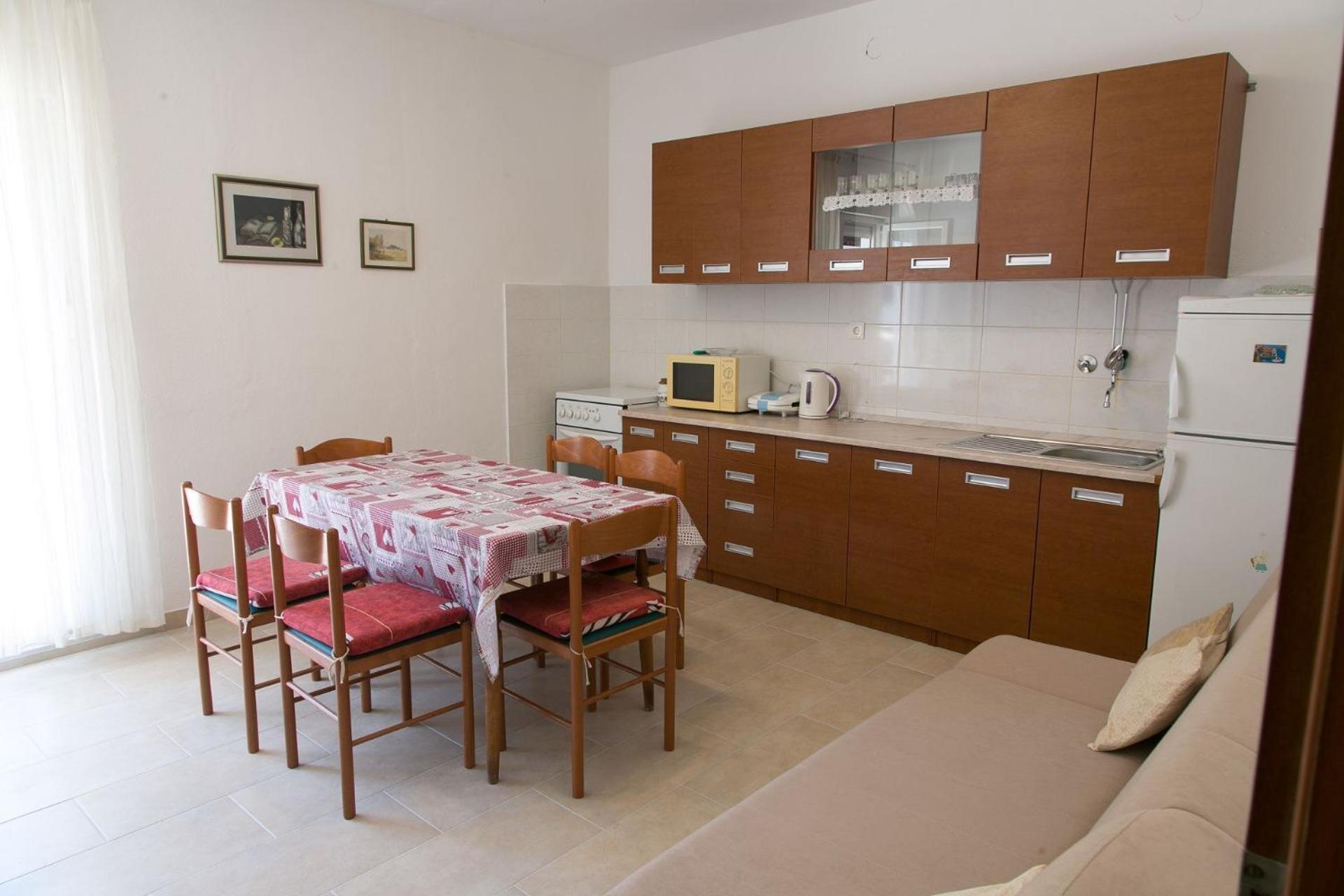 Apartments Ivica - 150M From Sea Trogir Exterior foto