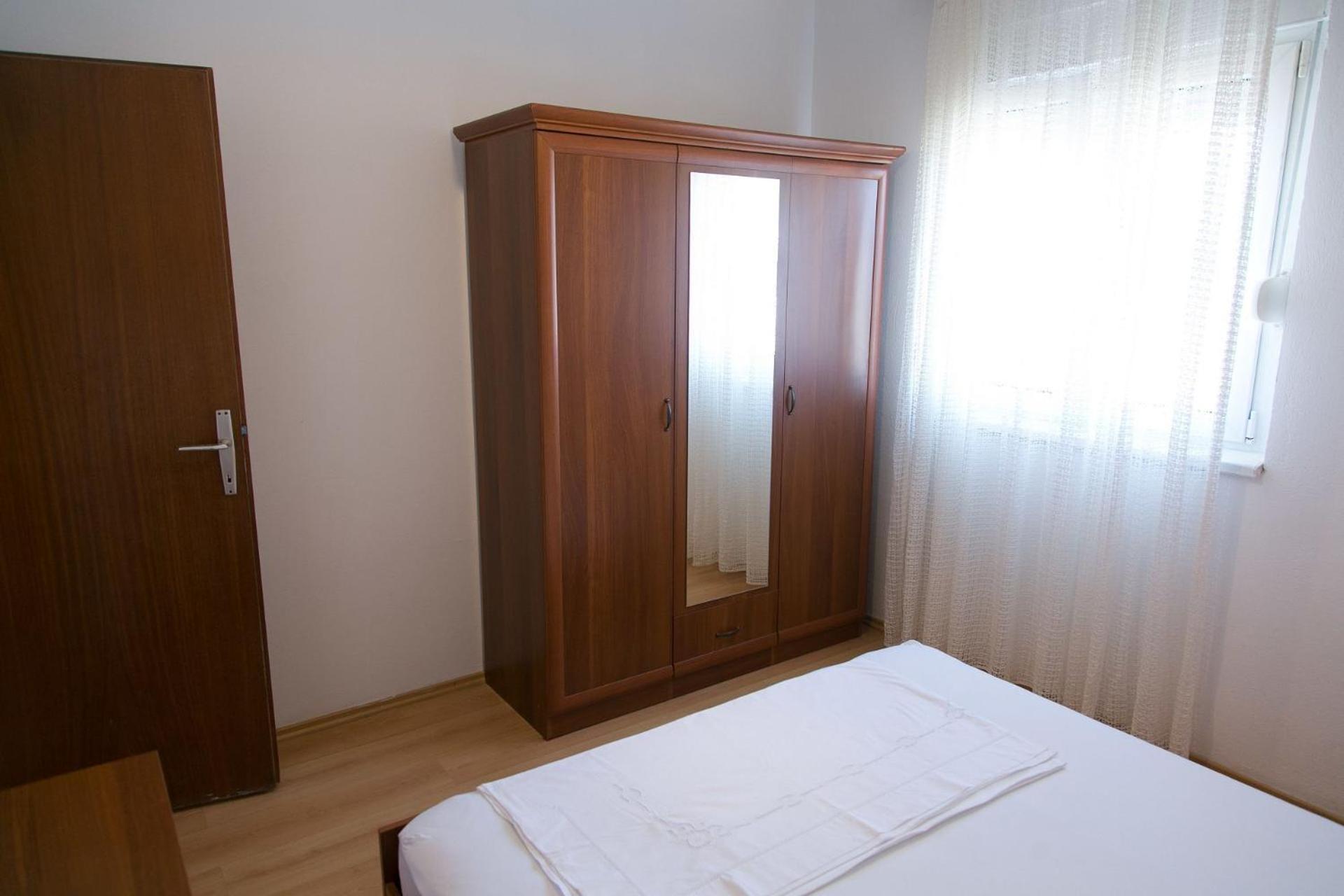 Apartments Ivica - 150M From Sea Trogir Exterior foto