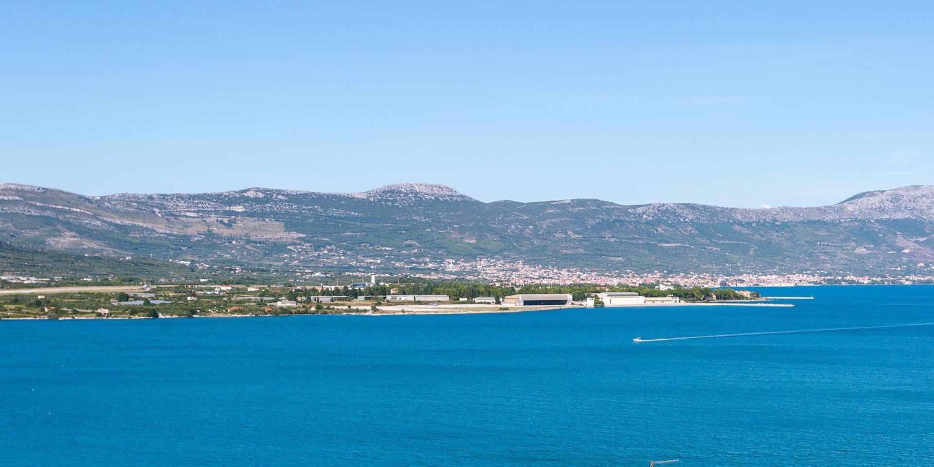 Apartments Ivica - 150M From Sea Trogir Exterior foto