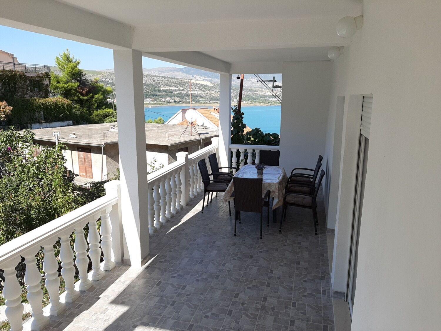 Apartments Ivica - 150M From Sea Trogir Exterior foto