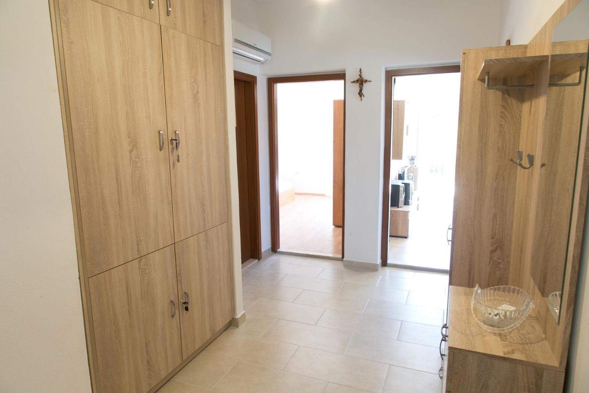 Apartments Ivica - 150M From Sea Trogir Exterior foto