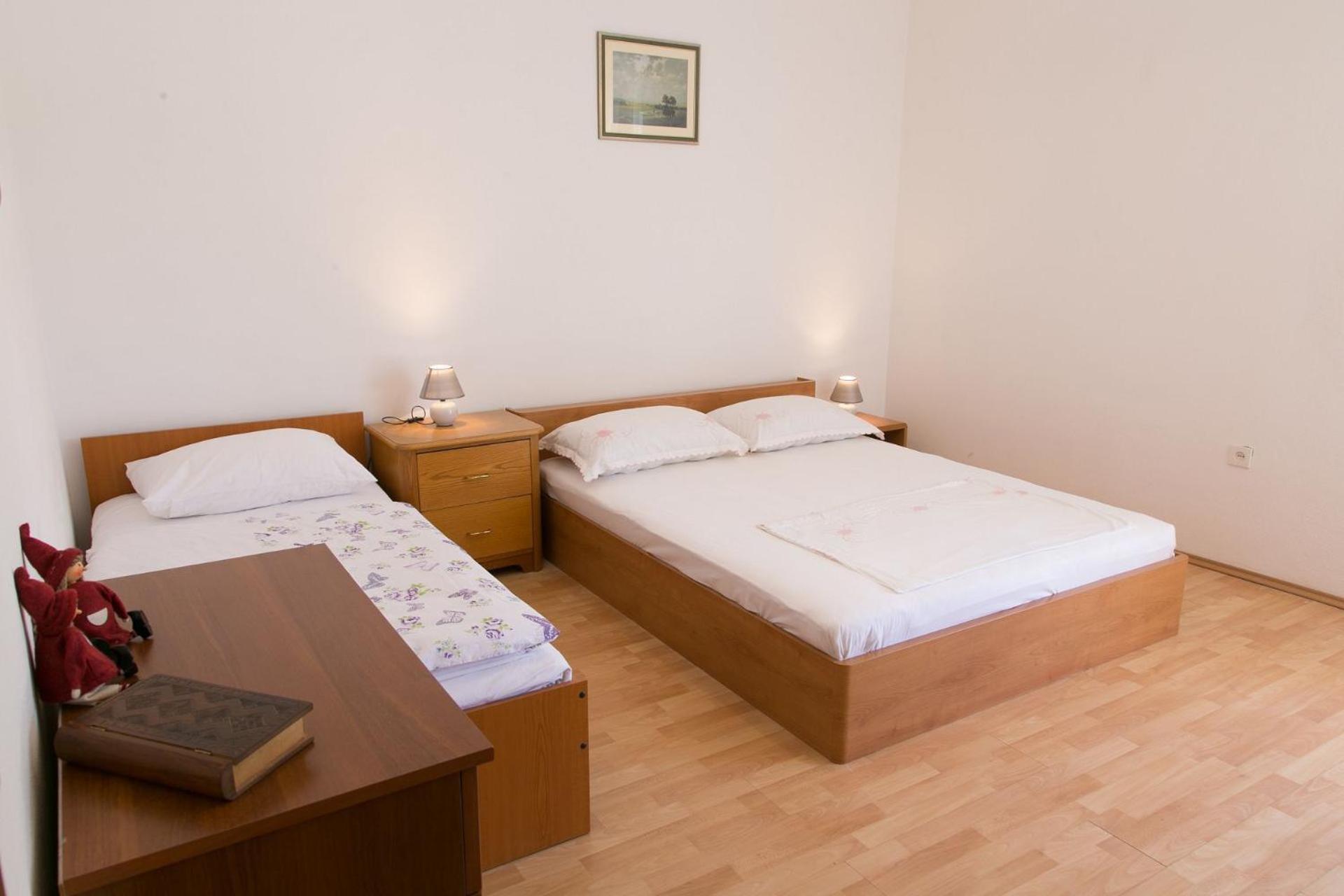 Apartments Ivica - 150M From Sea Trogir Exterior foto